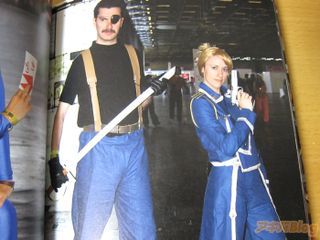 Illustration for article titled Cosplaying In Paris!